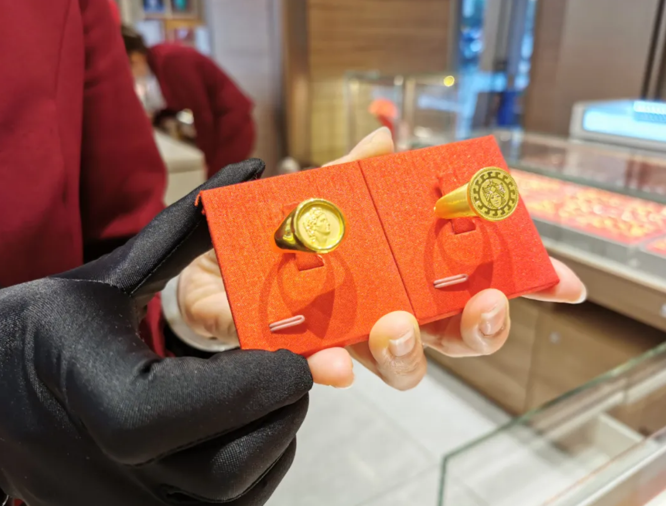 黃金以舊換新折舊費是怎么收取的？